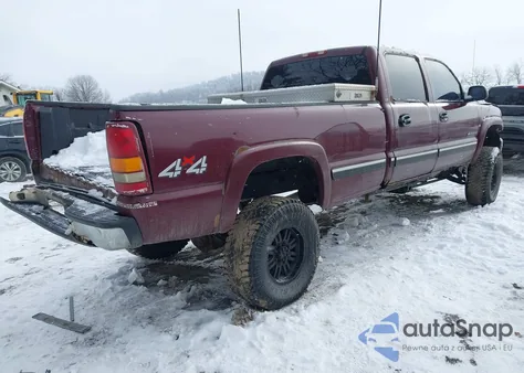 2002 Chevrolet Silverado 2500Hd Lt z USA, uszkodzony, nr VIN 1GCHK23GX2F168455